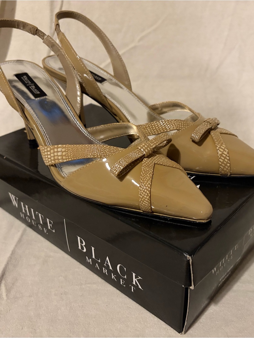 White House Black Market Tan Patent Slingback Pumps with Bow size 10